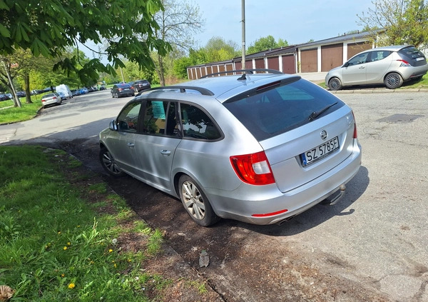 Skoda Superb cena 24000 przebieg: 254400, rok produkcji 2011 z Zabrze małe 16